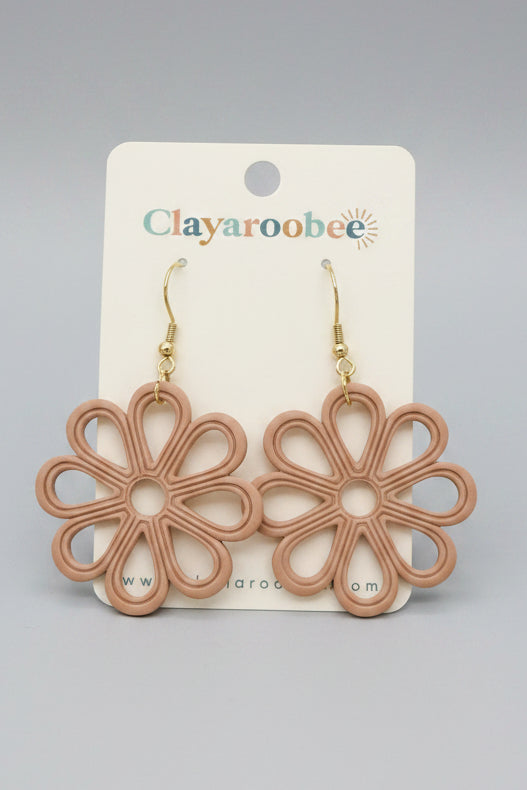 Groovy Flower Dangle, Tan