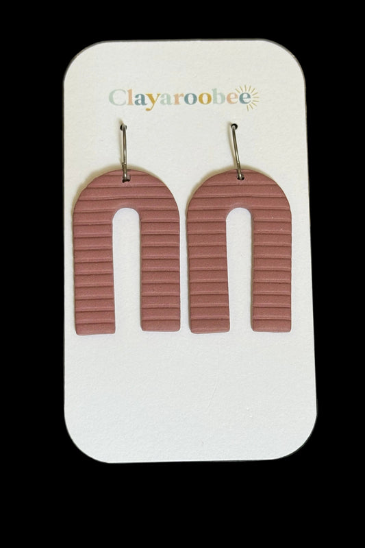 Thin Arch Dangle, Terracotta Ribbed